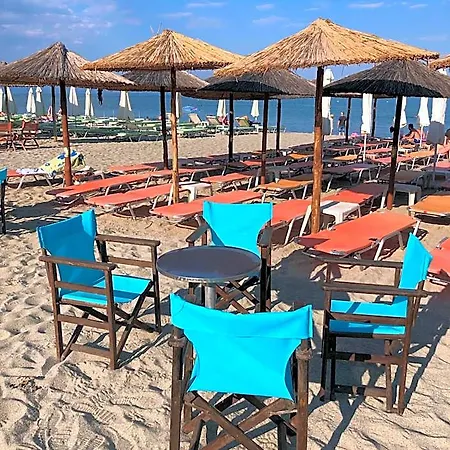 Helios Apartmenthouse 3*