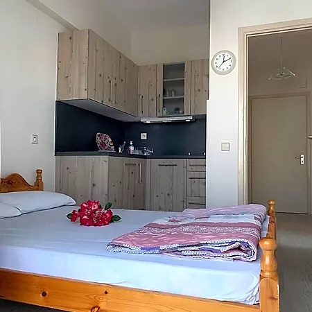 Hotel Helios Apartmenthouse 3*
